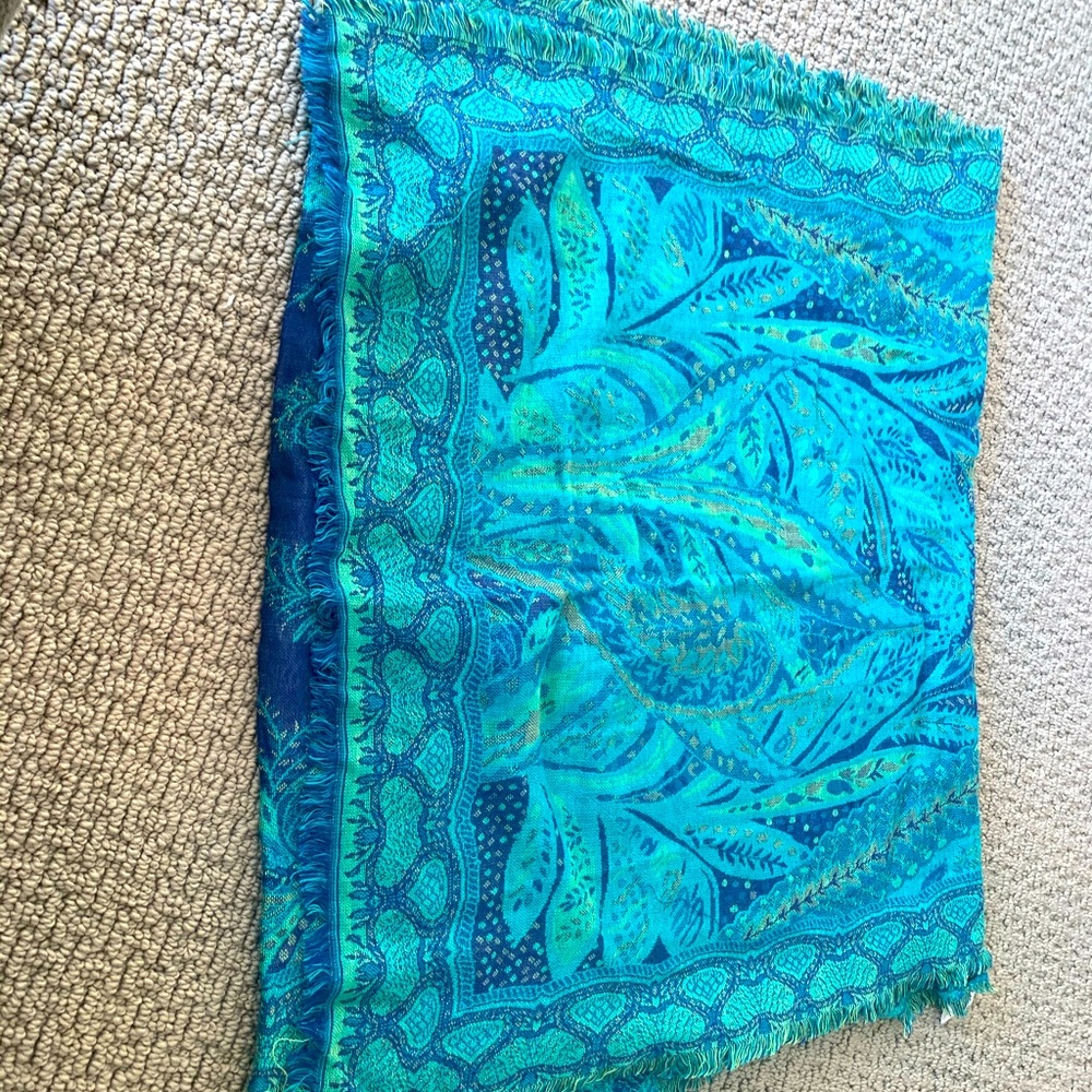 Green and blue scarf